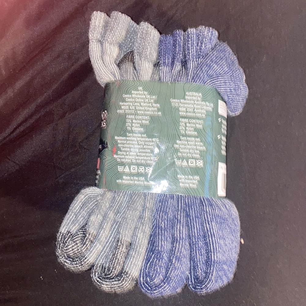 Kirkland Signature Outdoor Trail Socks Merino Wool Blend 4 Pairs Medium